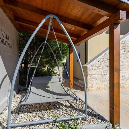 Amazing In Naselje Muzini Hébergement de vacances Tomisici